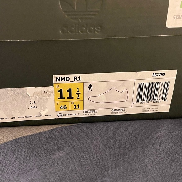 Adidas NMD R1 “Olive” - Picture 3 of 4